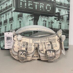 Coach CDC12 Ashton Shoulder Bag With Newspaper Print